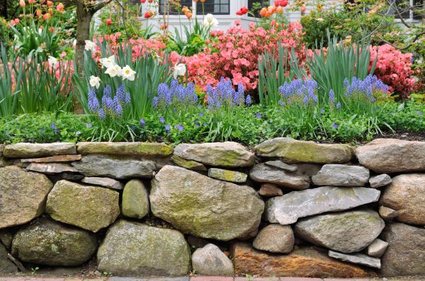 Garden Wall Installation in Middleburg